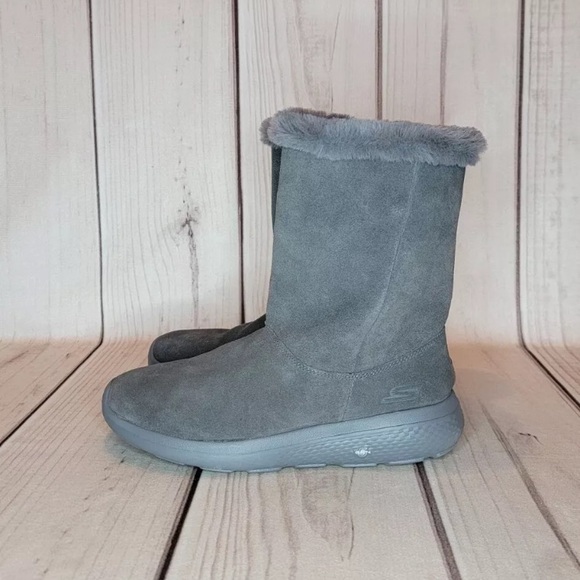 Skechers Gogomat Women's Size 10 Gray Suede Leather Winter Faux Fur Boots - Picture 4 of 11